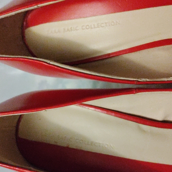 NWOT Women's Zara Basic Collection Pointed Toe Leather Stiletto Pumps - Picture 5 of 7